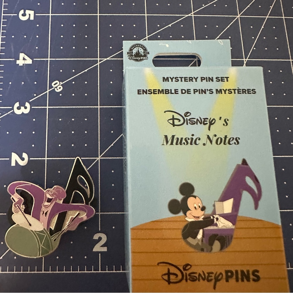 Duke from Fantasia Music Note Disney Pin